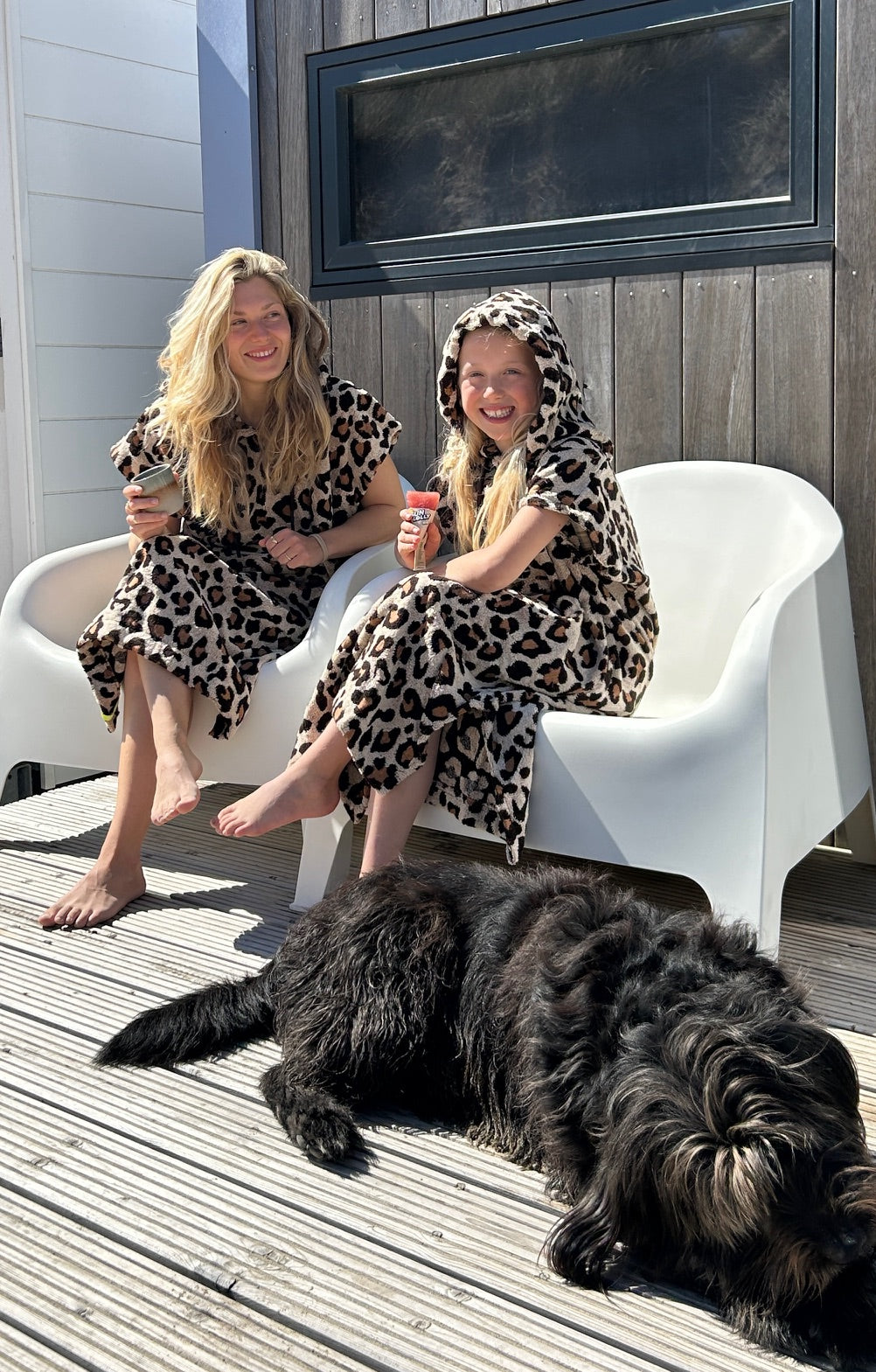 Terry cloth surf poncho Panther