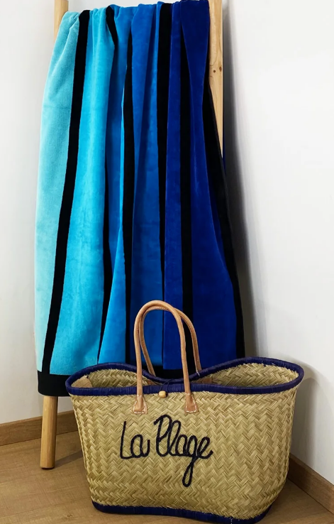Velours beach towel Happy Blue
