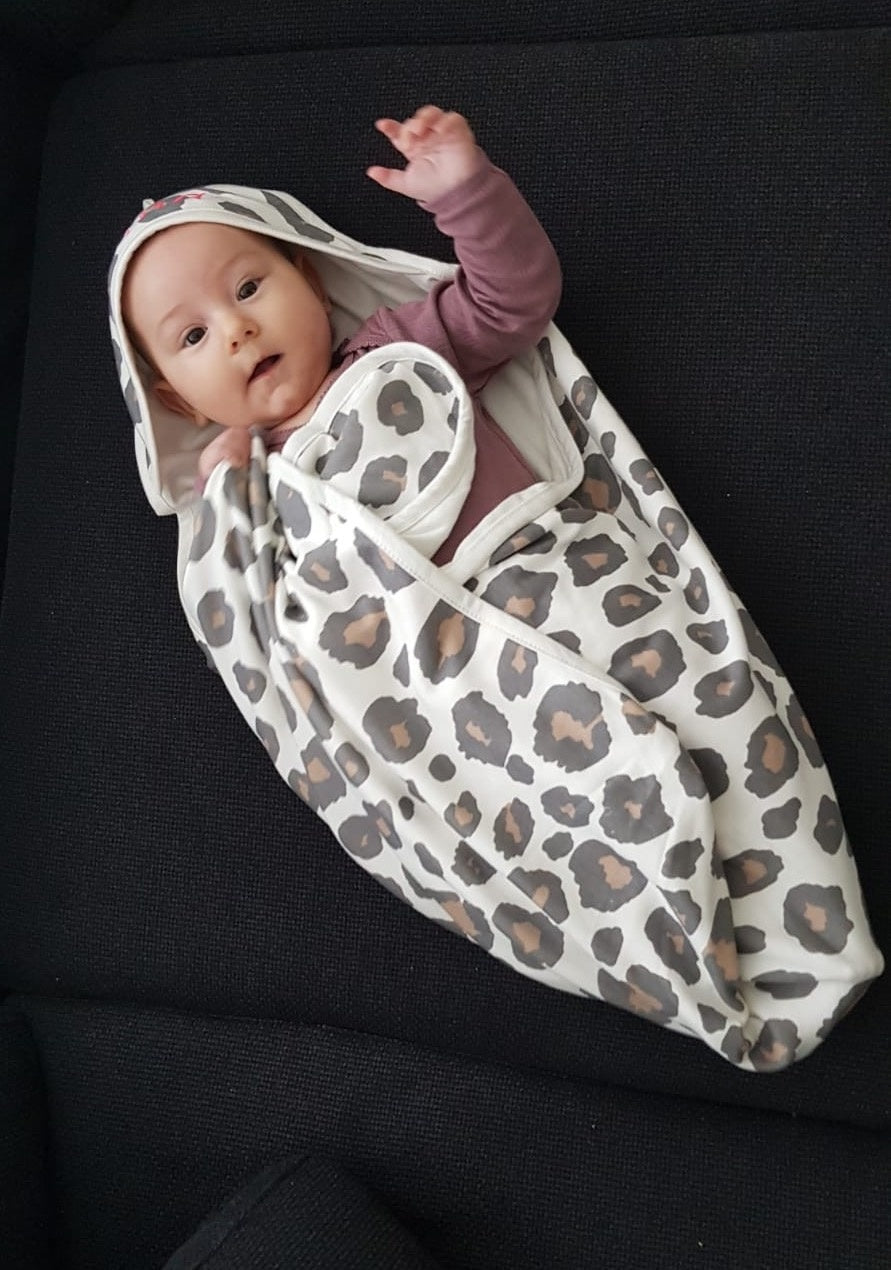 babycape met naam