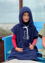 Donkerblauwe kinder surfponcho met naam