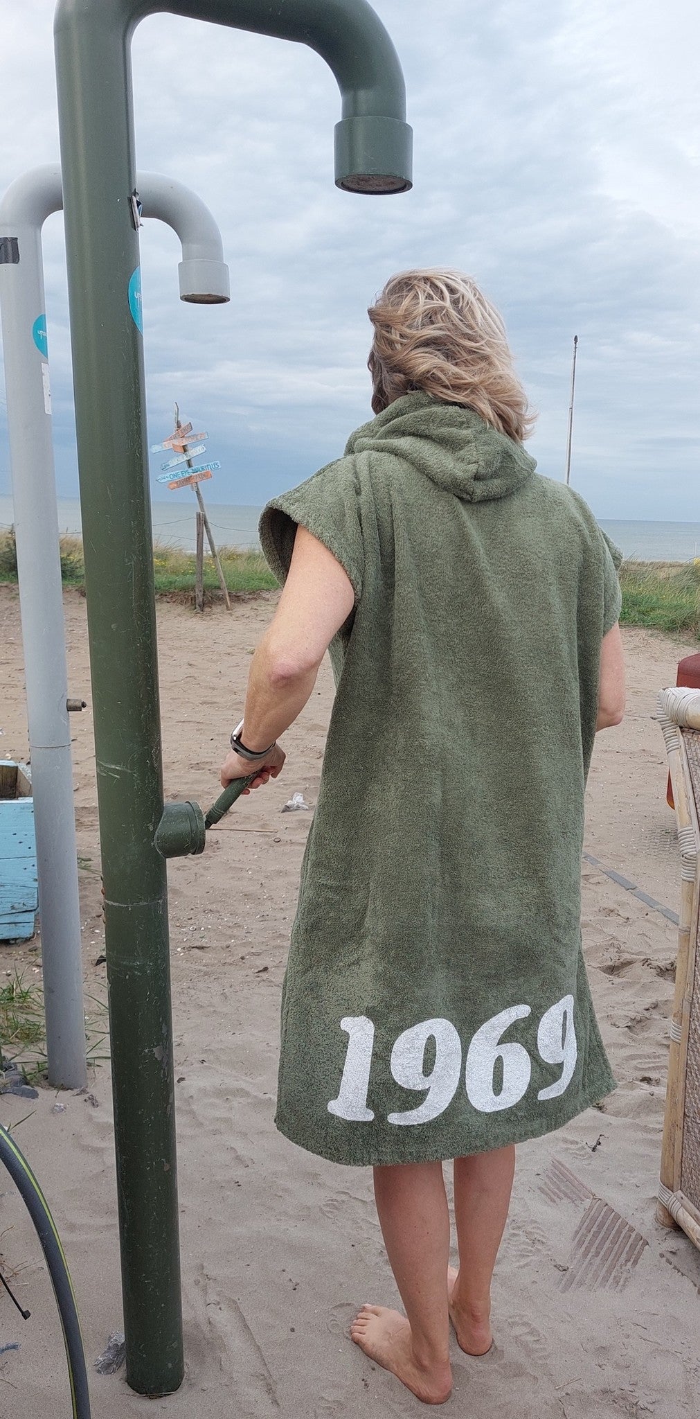 olfijf poncho met print