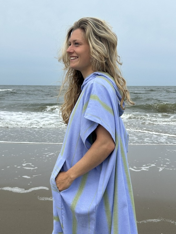 Ottomania omkleed-poncho surfponcho lila
