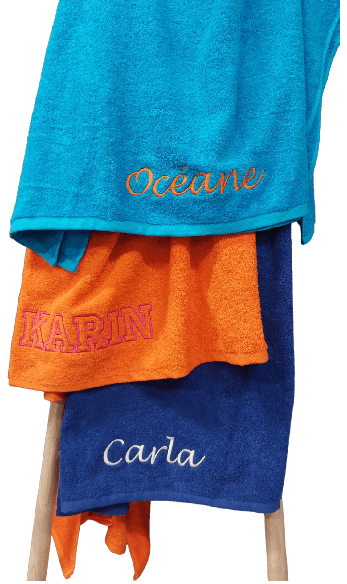 Strandlaken met borduring oranje, turquoise, kobaltblauw