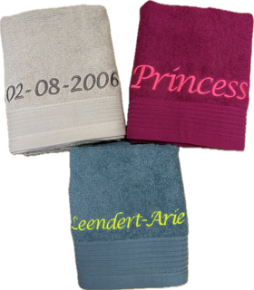 The One handdoek borduren