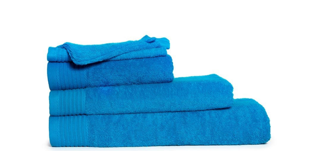 Turquoise handdoeken the One towelling