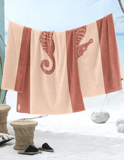 Velours strandlaken Zeepaardje