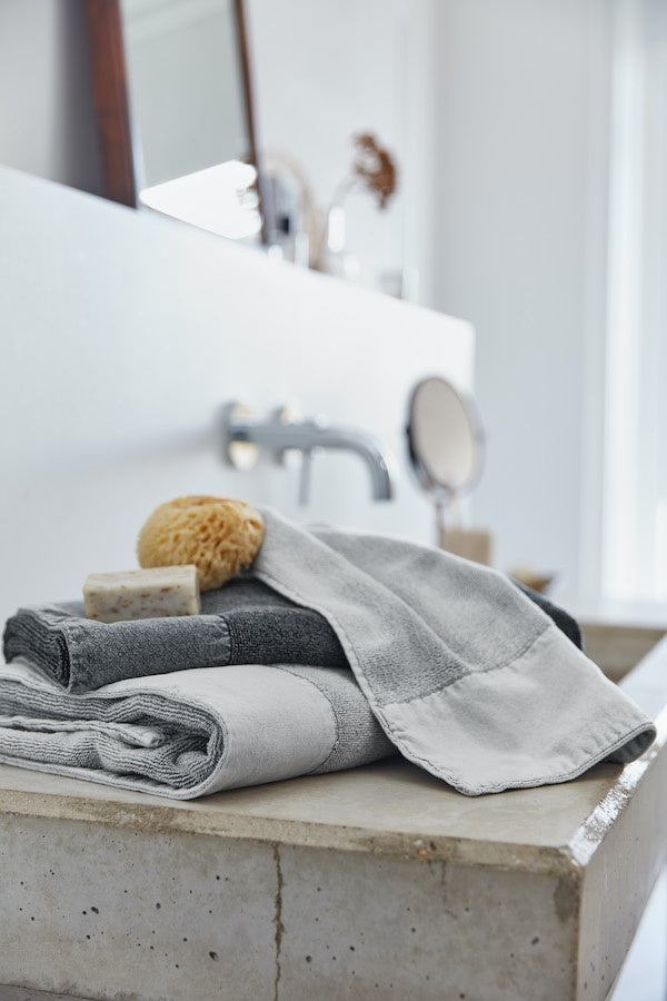 vtwonen handdoeken Stonewash