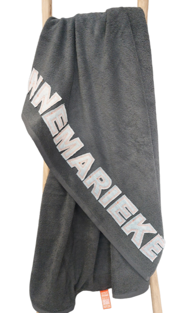 Antraciet strandlaken Jeans