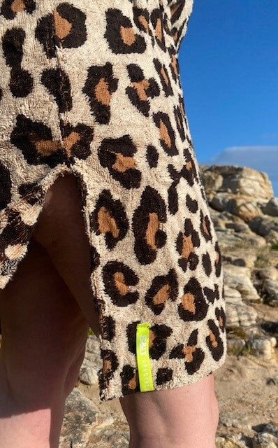 detail surfponcho panter