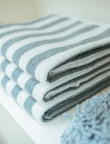 Gestreepte Vandyck badlakens pearl blue