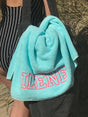 Mint strandlaken met borduring