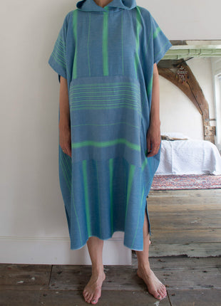 Ottomania surf poncho petrol