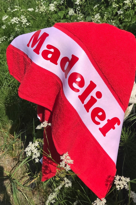 Rood badlaken Subli