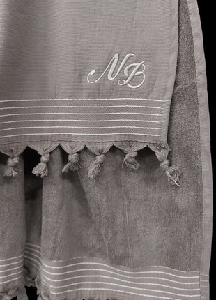 Walra hamamdoek met initialen taupe