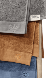 Walra remade cognac,blauw, taupe met initialen