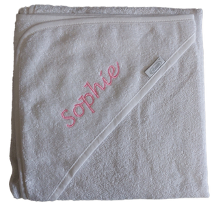 witte-babycape-met-borduring